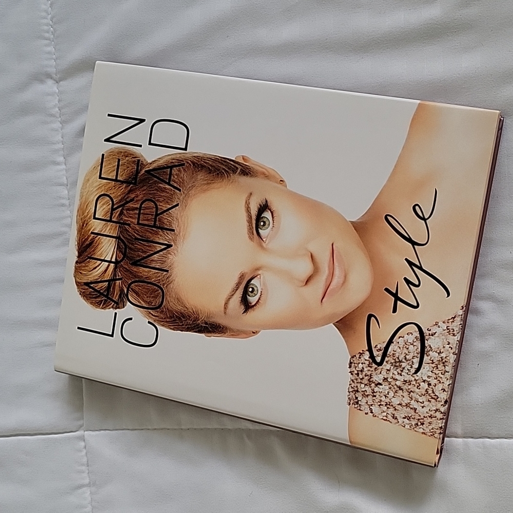 Autographed LC Lauren Conrad Style Book